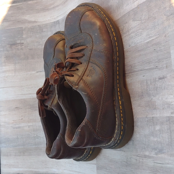 Men's Dr Martens Size 9 Doc Martens Shoes Nice Condition - Picture 9 of 14